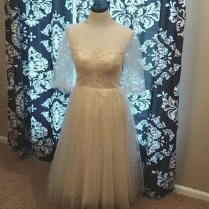 Metisu Cream Short Dress Size Small